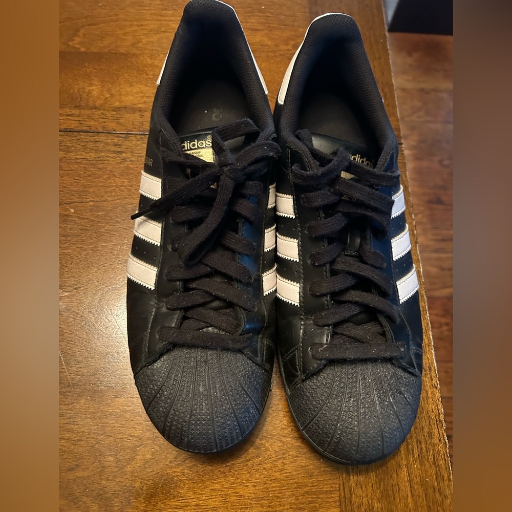 Great condition Addias